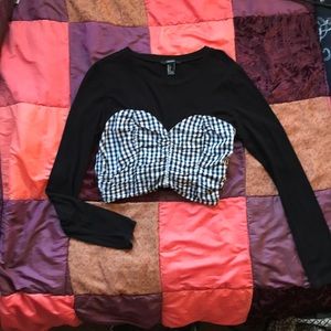 Black Long Sleeve Crop Top